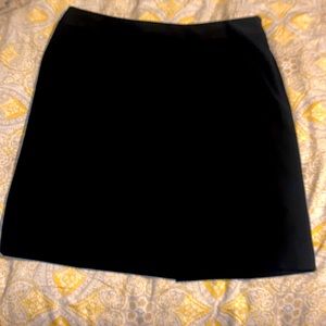 Rafaela business skirt.